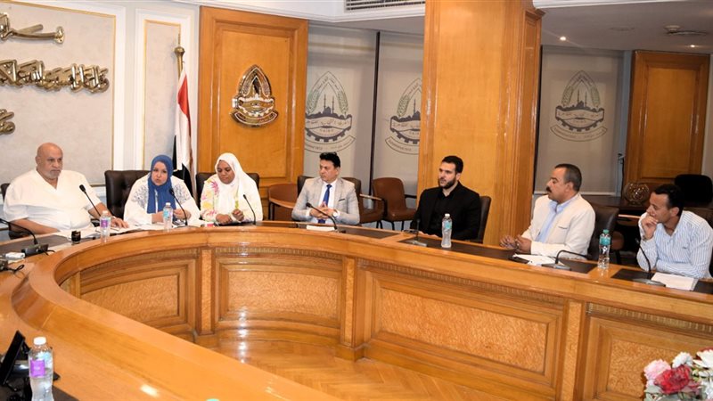 شُعبة حراسة المنشآت تبحث مع هيئة التأمينات التحديات التي تواجه شركات نقل الأموال