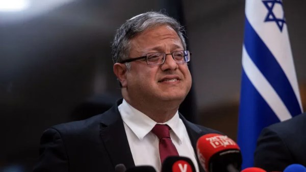 في عز الحر.. بن غفير وأنصاره يقاطعون الاستحمام لمدة أسبوع لهذا السبب