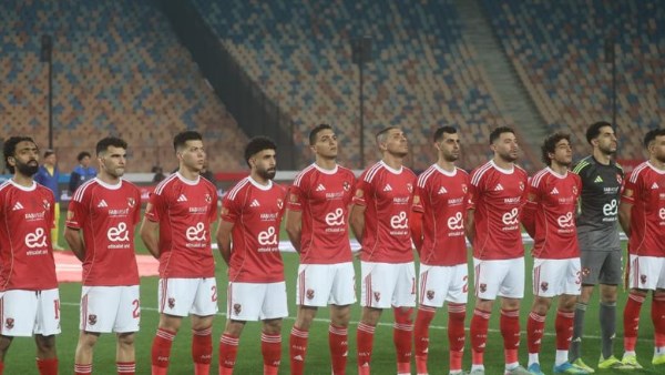 الأهلي يتحمل جزءًا من راتبه.. انفراجة فى رحيل مهاجم سوبر| خاص