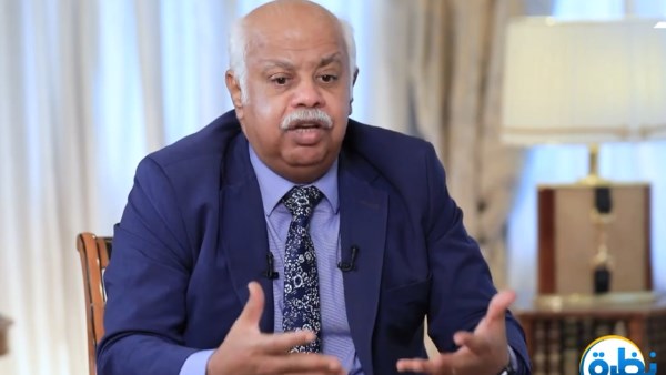 حمدي رزق: صور «الأجسام الطائرة المجهولة» المنشورة من البنتاجون تثير تساؤلات عن توقيت الكشف عنها