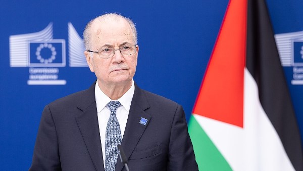 رئيس الوزراء الفلسطيني يطلع رئيس أذربيجان على آخر التطورات ويبحث سبل تعزيز التعاون بين البلدين