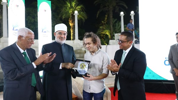 مفتي الجمهورية: منظومة القيم ركيزة أساسية لبناء الإنسان وتشييد العمران