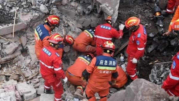 8 قتلى و34 مفقودا.. ارتفاع حصيلة ضحايا الانهيار الأرضي جنوب غربي الصين