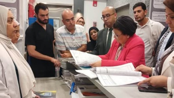 نائب وزير الصحة تؤكد أهمية التوسع في خدمات المشورة الصحية للسيدات في سن الإنجاب