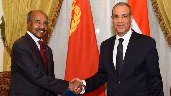 وزير الخارجية يؤكد دعم مصر الكامل لدولة إريتريا للحفاظ على سيادتها ووحدة وسلامة أراضيها