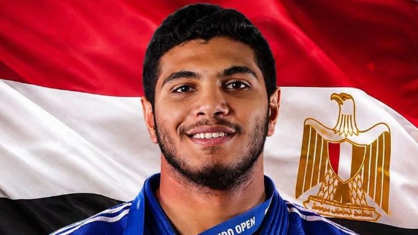 جامعة القاهرة تهنئ الطالب هادي حسين لحصوله على الميدالية الفضية ببطولة أوروبا المفتوحة للجودو