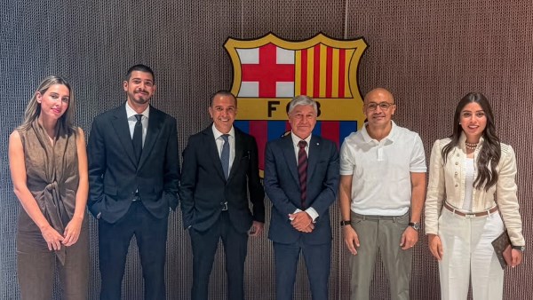 رسميًا .. الأهلي يواجه برشلونة 19 أغسطس على كأس خوان جامبر