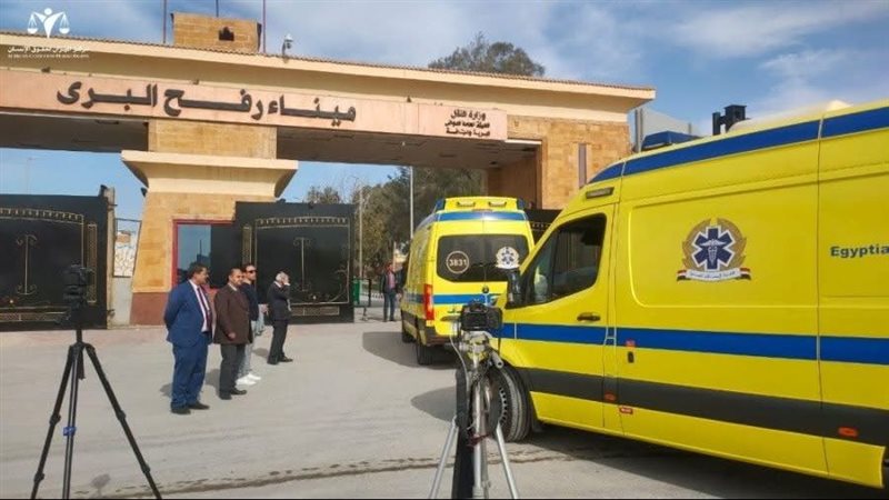 معبر رفح يستقبل الدفعة الـ 60 من الفلسطينيين العائدين إلى قطاع غزة