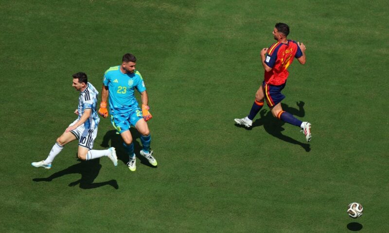 ميسي يحطم رقماً قياسياً في نهائي كأس العالم عمره 68 عاماً