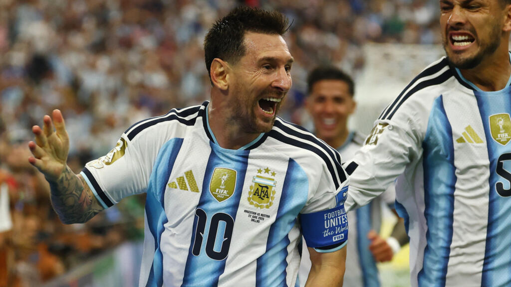 كأس العالم 2026: ميسي يواجه إنكلترا لأول مرة بحثا عن نهائي جديد للأرجنتين