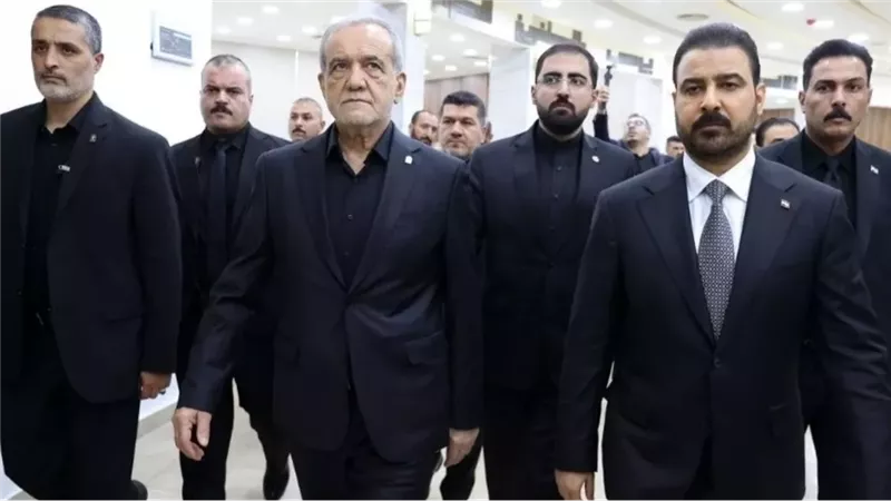 مسعود بزشكيان يغادر العراق عائدا إلى إيران بعد الضربات الأمريكية