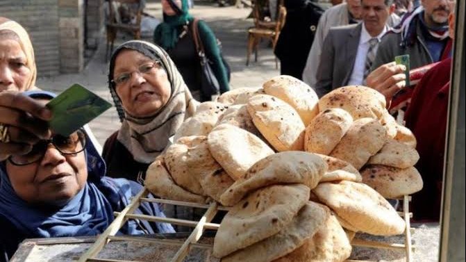قبل التطبيق بـ24 ساعة.. سعر رغيف الخبز التمويني بعد تطبيق الخصم المباشر