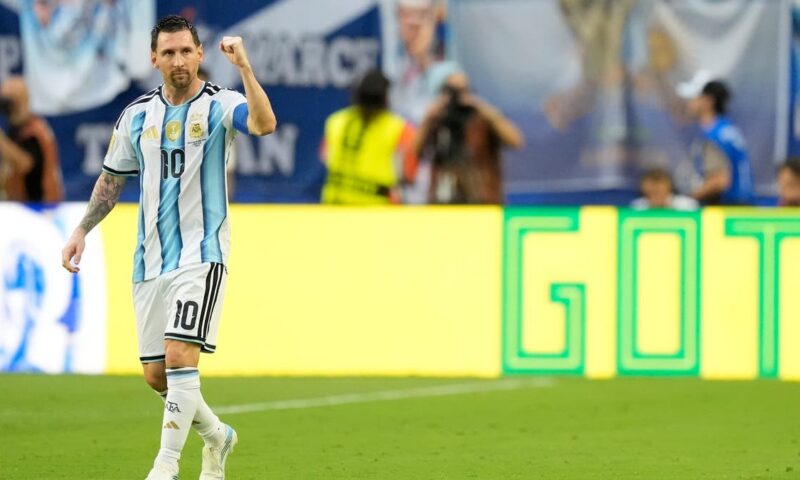 جداريات و”ميلانيزا”.. ظاهرة “ميسي مانيا” تجتاح ميامي في كأس العالم