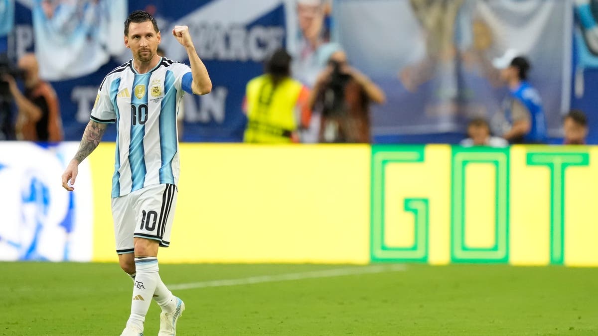 جداريات و”ميلانيزا”.. ظاهرة “ميسي مانيا” تجتاح ميامي في كأس العالم