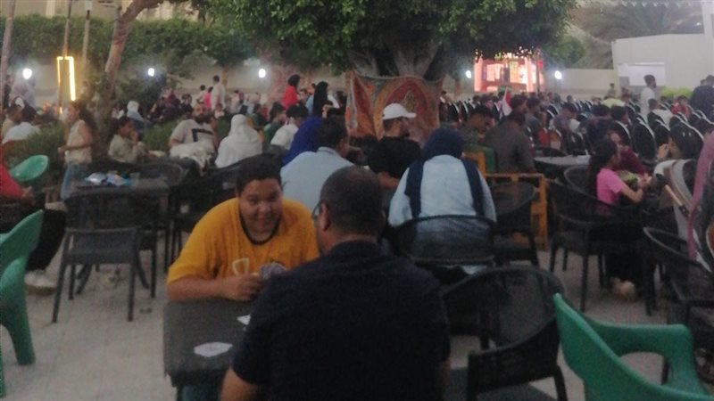 جماهير المنيا تتوافد على مراكز الشباب لمؤازرة منتخب مصر أمام أستراليا (فيديو)