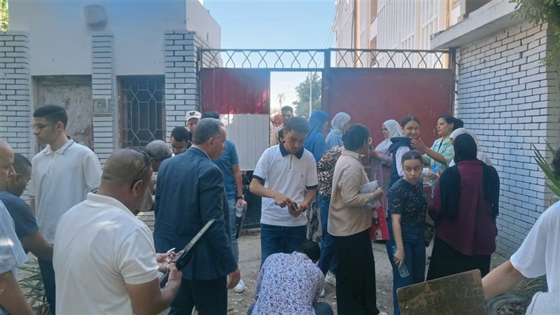 تعليم أسيوط: تفريغ لجان الثانوية فور انتهاء الامتحان وعدم السماح ببقاء أي طالب