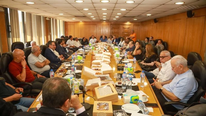من يربح أزمة “حق الأداء العلني”؟.. القصة الكاملة للخلاف بين الفنانين والمنتجين