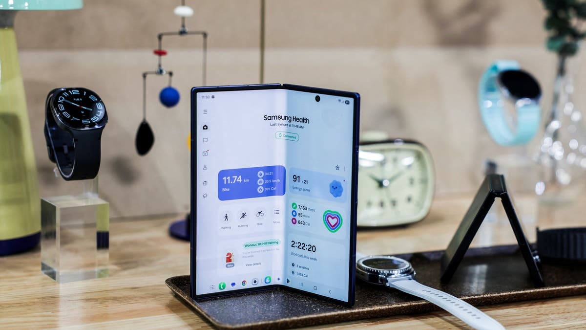 طريقة أخذ لقطة شاشة على هاتف Samsung Galaxy Z Fold 8 Ultra