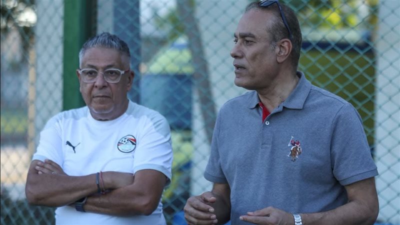 منتخب الكرة النسائية يواجه السنغال وديًا.. ومصطفى عزام يجتمع بالجهاز الفني واللاعبات