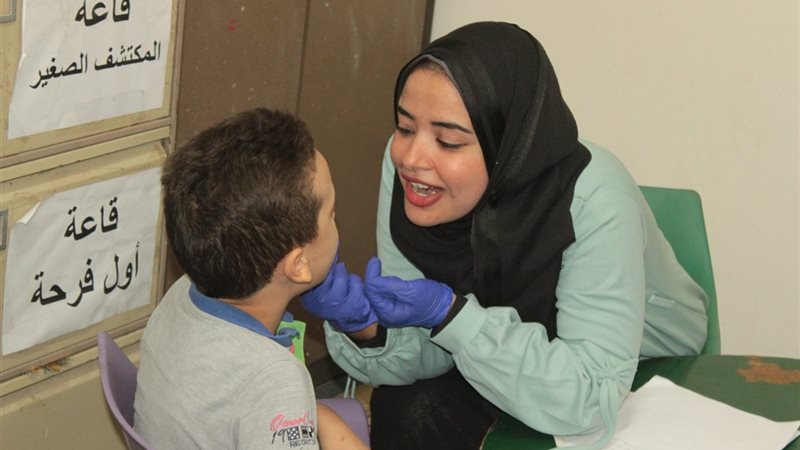 جامعة أسيوط تنظم مبادرة للكشف المبكر عن اضطرابات التخاطب والنطق لدى الأطفال
