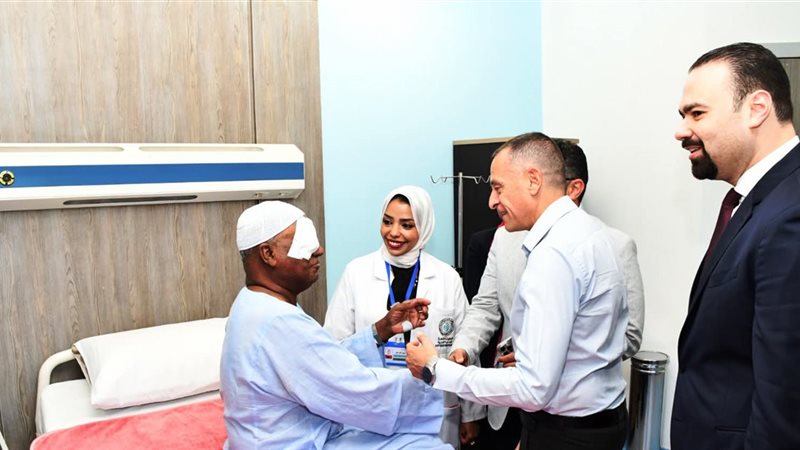 الرعاية الصحية: نجاح أول عملية لزراعة قرنية بمستشفى الرمد التخصصي بأسوان
