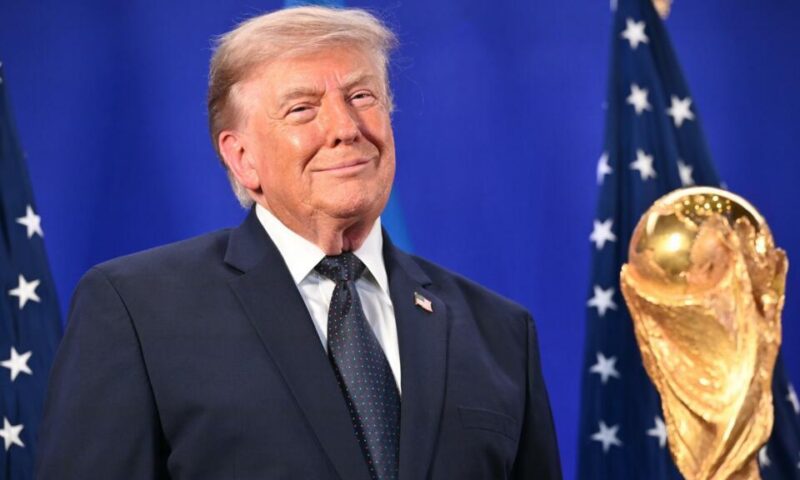 ترامب وسانشيز يحضران نهائي مونديال 2026… هل “تصلح الكرة ما أفسدته السياسة”؟
