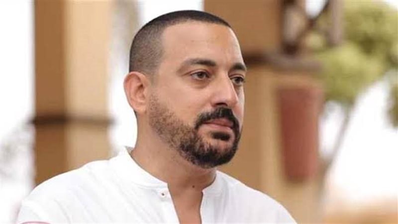 قبل عرض “بنج كلي”، تعرف على مسيرة “دياب” من الغناء إلى الدراما والسينما