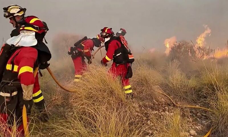 12 قتيلا و19 مفقودا جراء حريق غابات هائل بجنوب إسبانيا