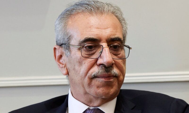 علي شعث يوضح اشتراطات نجاح لجنة إدارة غزة
