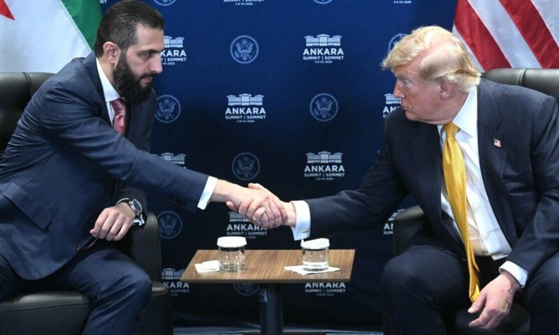 ترامب: سأرفع سوريا من قائمة الإرهاب وإسرائيل ستغادر لبنان