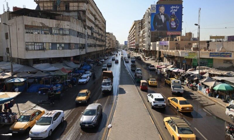 بعد تعليقها لأشهر.. أميركا تستأنف تحويلات الدولار إلى العراق