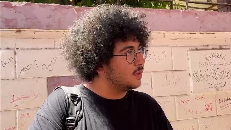 “الوقت ضاع واحنا مستنيين ورق الأسئلة”، أزمة في امتحان الرياضيات البحتة بالدقي (فيديو)
