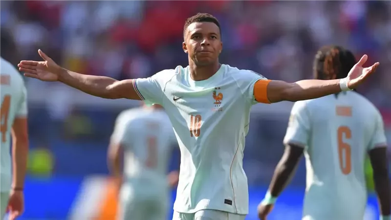 صراع مبابي وميسي، ترتيب هدافي كأس العالم 2026 قبل انطلاق نصف النهائي