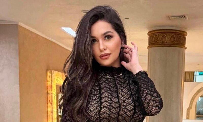 خلود زهران تروي لحظات نجاتها وابنتها من الغرق في الساحل الشمالي
