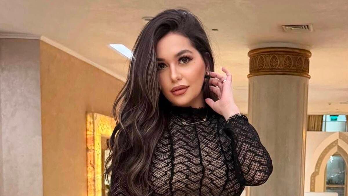 خلود زهران تروي لحظات نجاتها وابنتها من الغرق في الساحل الشمالي