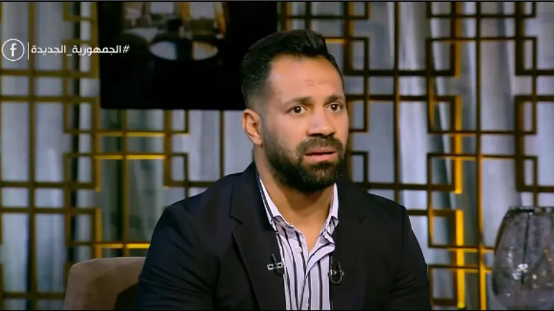 القبض على المتهم بسرقة “سبويلر” سيارة حسني عبد ربه في التجمع الأول