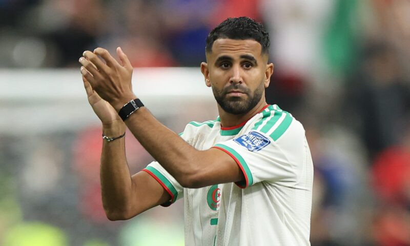 “أعتقد أننا لم نقصر”.. رياض محرز يعلن اعتزاله اللعب دوليا بعد إقصاء الجزائر من المونديال