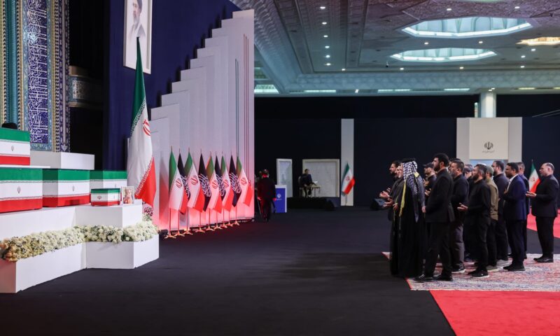 بالأسماء.. وفود من 5 دول عربية تحضر مراسم تشييع المرشد الإيراني السابق علي خامنئي