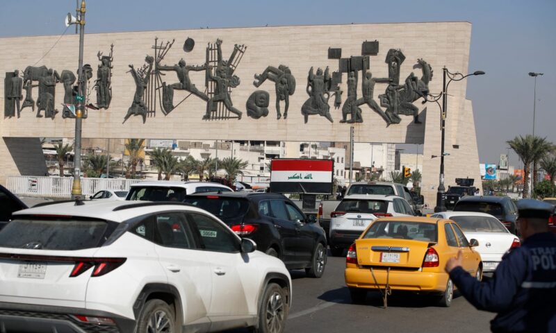 صورة منسوبة لـ”ملابس داخلية ذهبية في منزل نائب عراقية خلال حملة مداهمات”.. ما صحتها؟