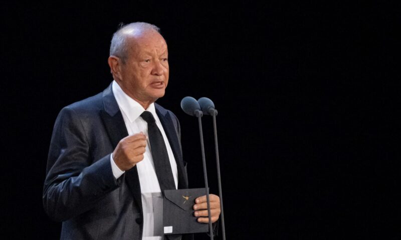 تعليق “ساخر” من نجيب ساويرس حول مجريات مباراة المغرب وكندا