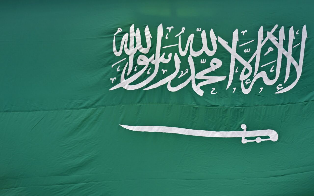 وفاة سعوديين اثنين وإصابة 5 بحادث سير في سلطنة عُمان