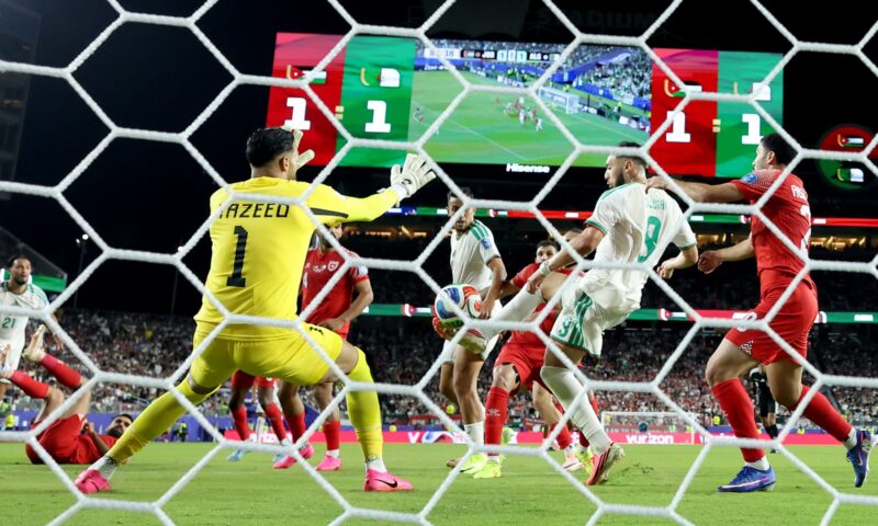 ثاني منتخب عربي يعلن رحيل مدربه بعد الخروج من كأس العالم 2026