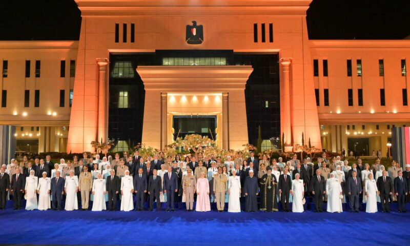 بـ3 كلمات.. ساويرس يرد على تدوينة تقارن “الأوكتاغون” المصري بالبنتاغون التركي والتسمية