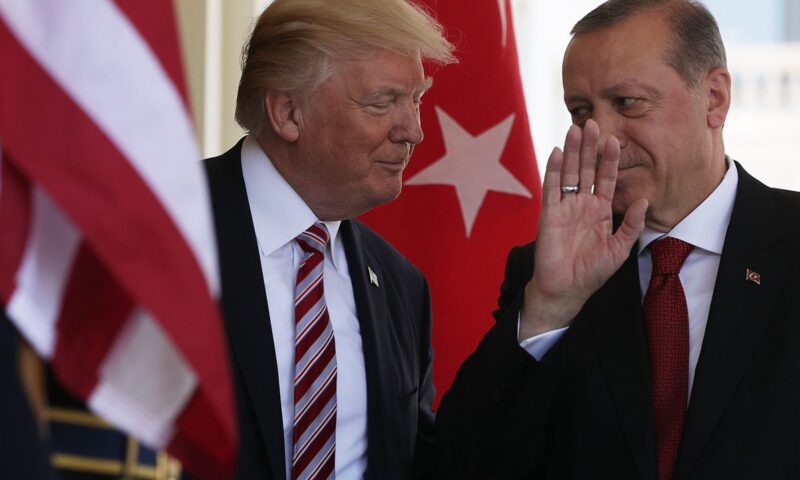خلال زيارته إلى تركيا.. هل يفاجئ ترامب أردوغان بهدية “ستجعله سعيدًا للغاية”؟