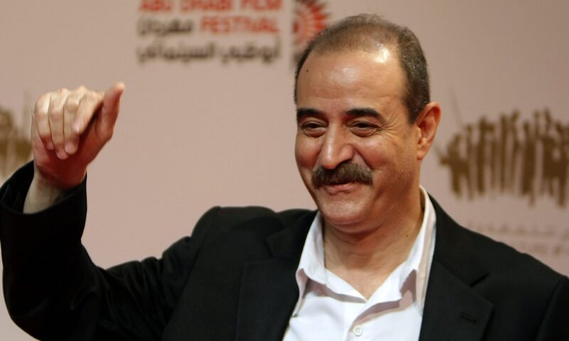 “كم أسعدت روحي”.. بسام كوسا يحتفل بحصول نجله على الدكتوراه في فيزياء الفضاء
