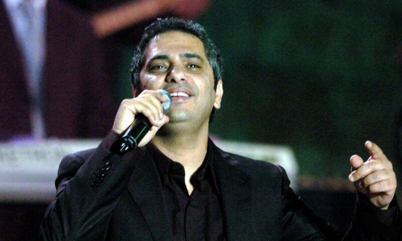 بعد إخلاء سبيله.. فضل شاكر يطلب “فرصة قصيرة” لاستعادة عافيته