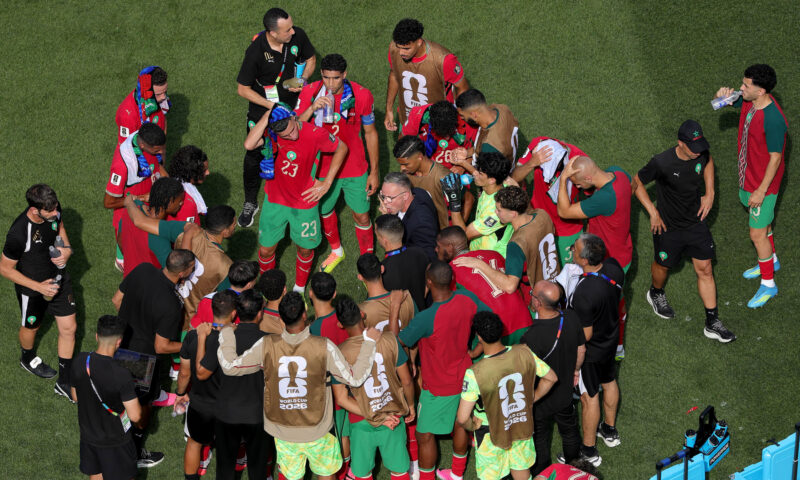 هذا ما فعله لاعبو المغرب بعد إقصائهم من كأس العالم
