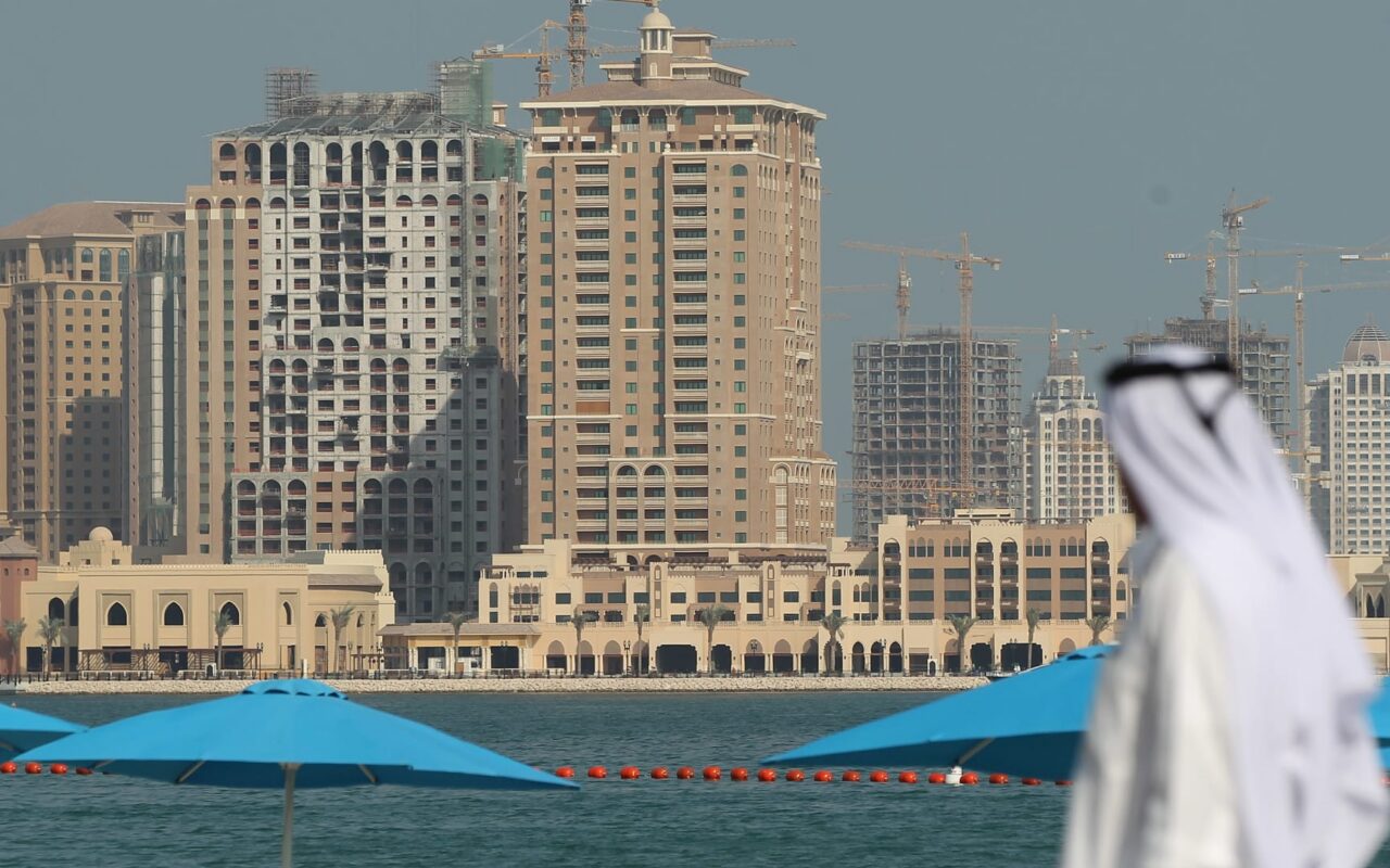 مصدر لـCNN: مفاوضين قطريين توجهوا إلى إيران بالتنسيق مع أمريكا