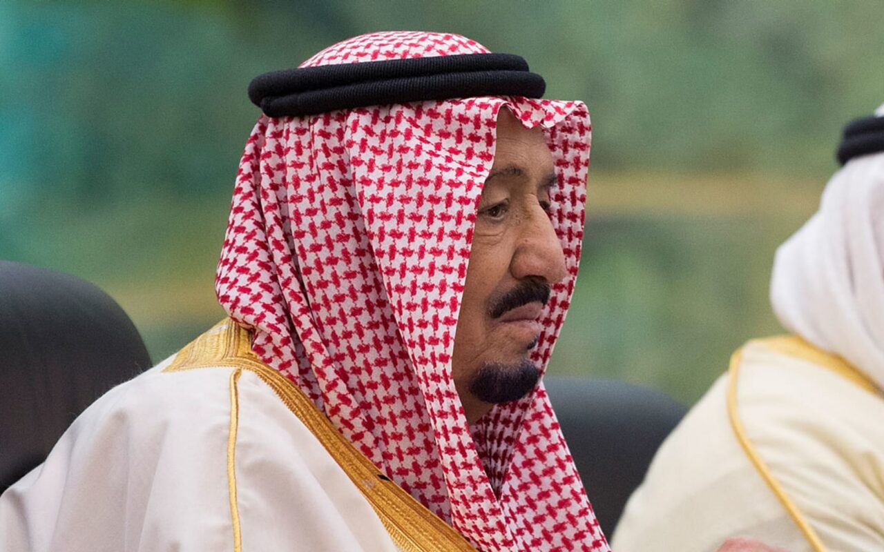 السعودية.. الملك سلمان يصدر 9 أوامر ملكية بإعفاء وتنصيب مسؤولين بالدولة