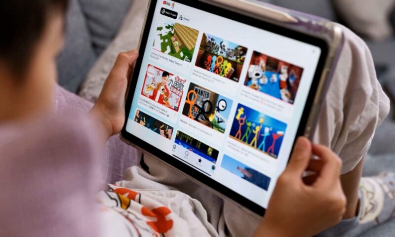 اشترِ الآن أو ادفع أكثر لاحقاً.. طفرة الذكاء الاصطناعي تُشعل أسعار الإلكترونيات حول العالم